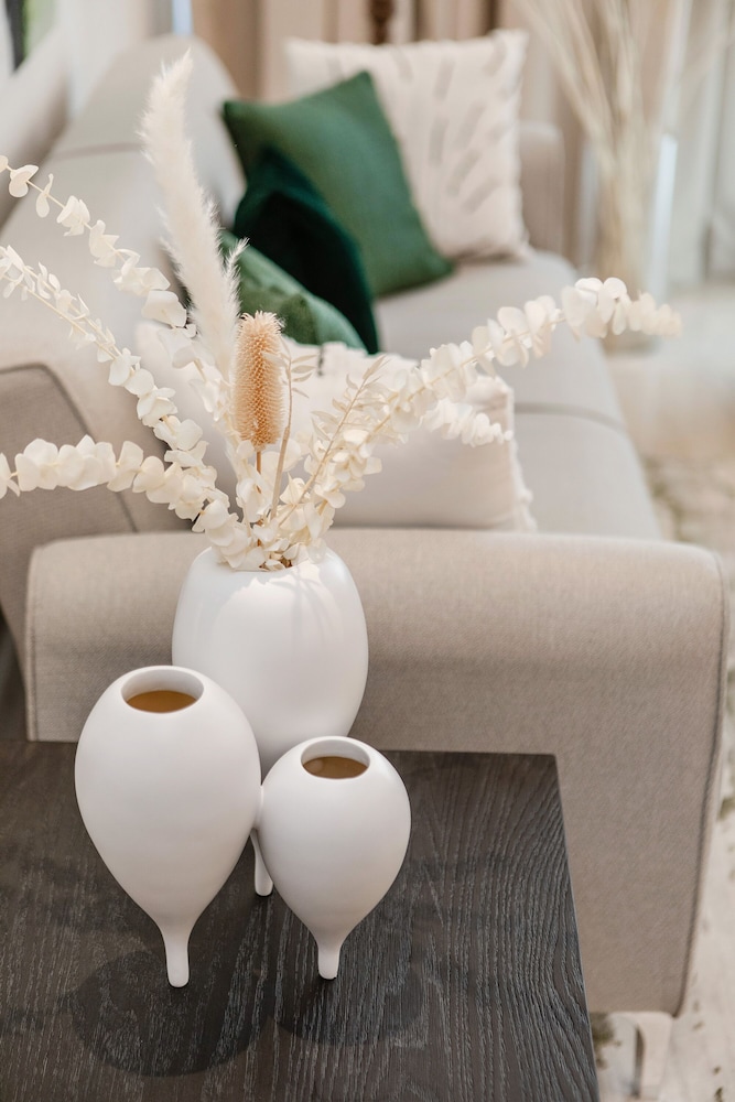 Luxe 3BR with Burj Khalifa view