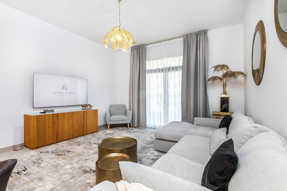 Premium 1BR in Asayel 2