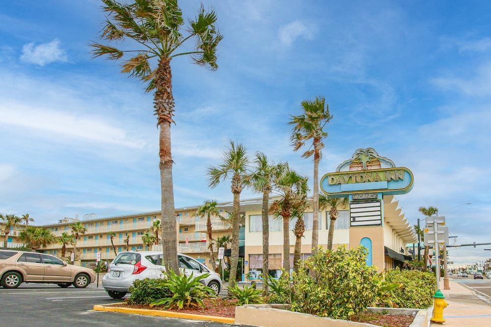 Daytona Beach II