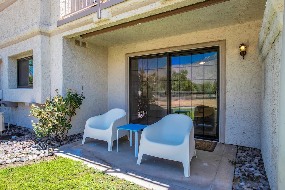 Quaint & Serene in Mesquite CC