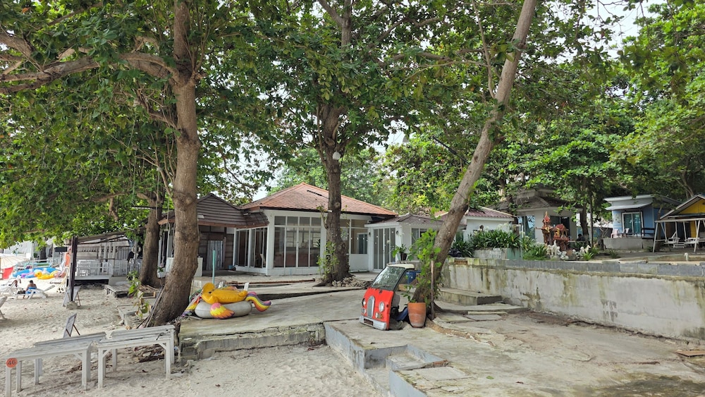 Samed Big Cape Resort