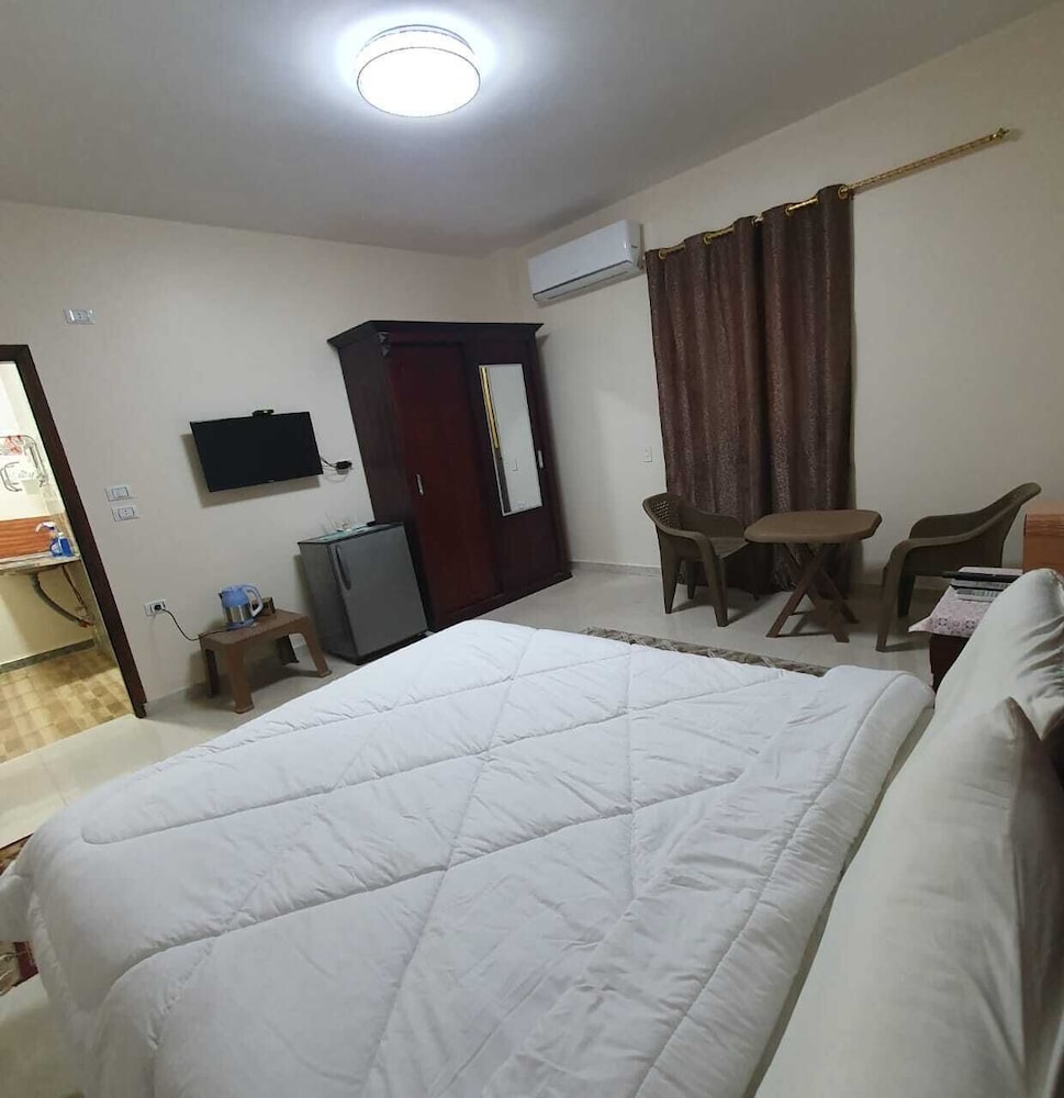 Andy guest house