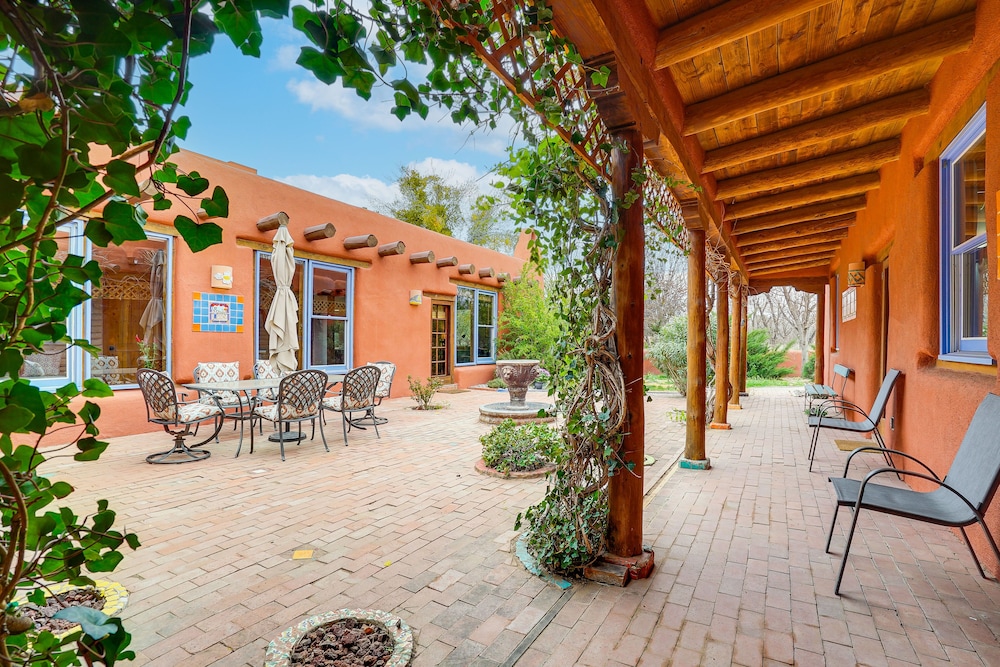Las Cruces Santa Fe-style Adobe Home on 6 Acres! view 4