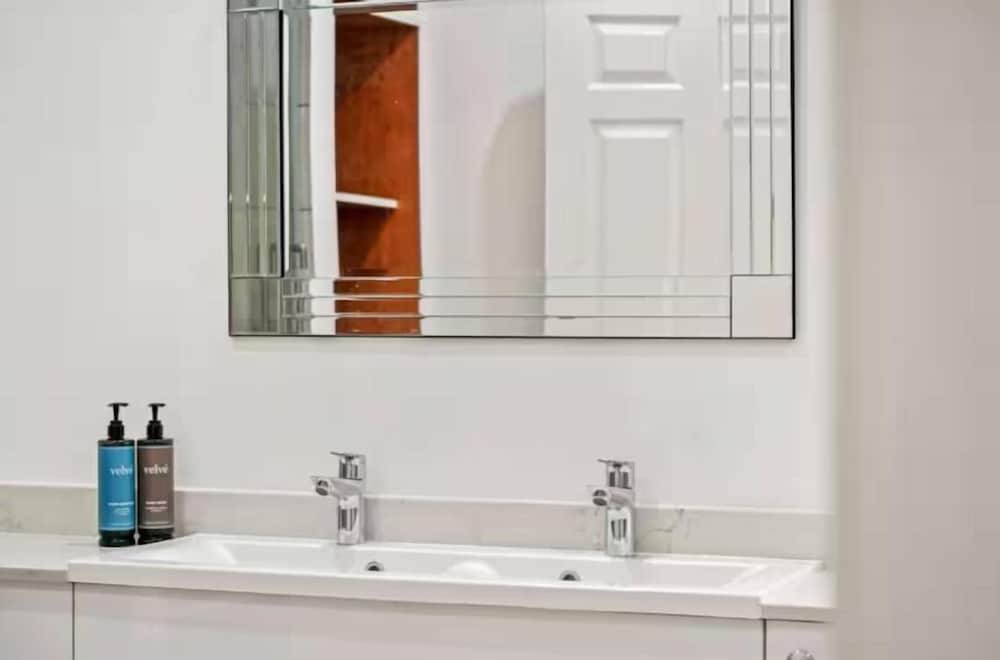 Flat 3 Beauchamp Place