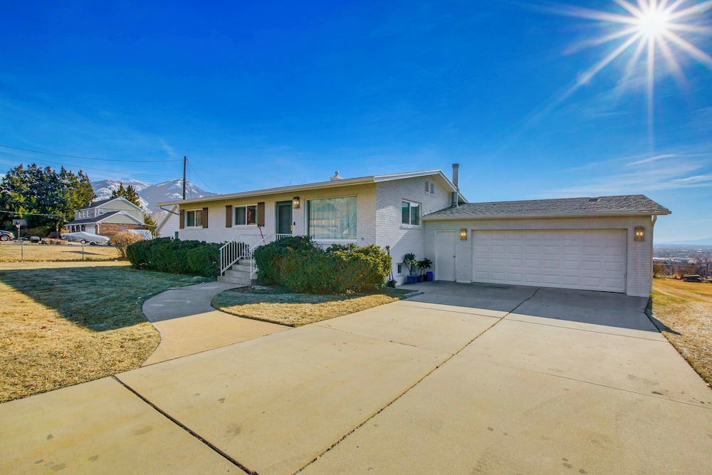 Ski, Hike & Relax: Ogden Apt w/ Patio!