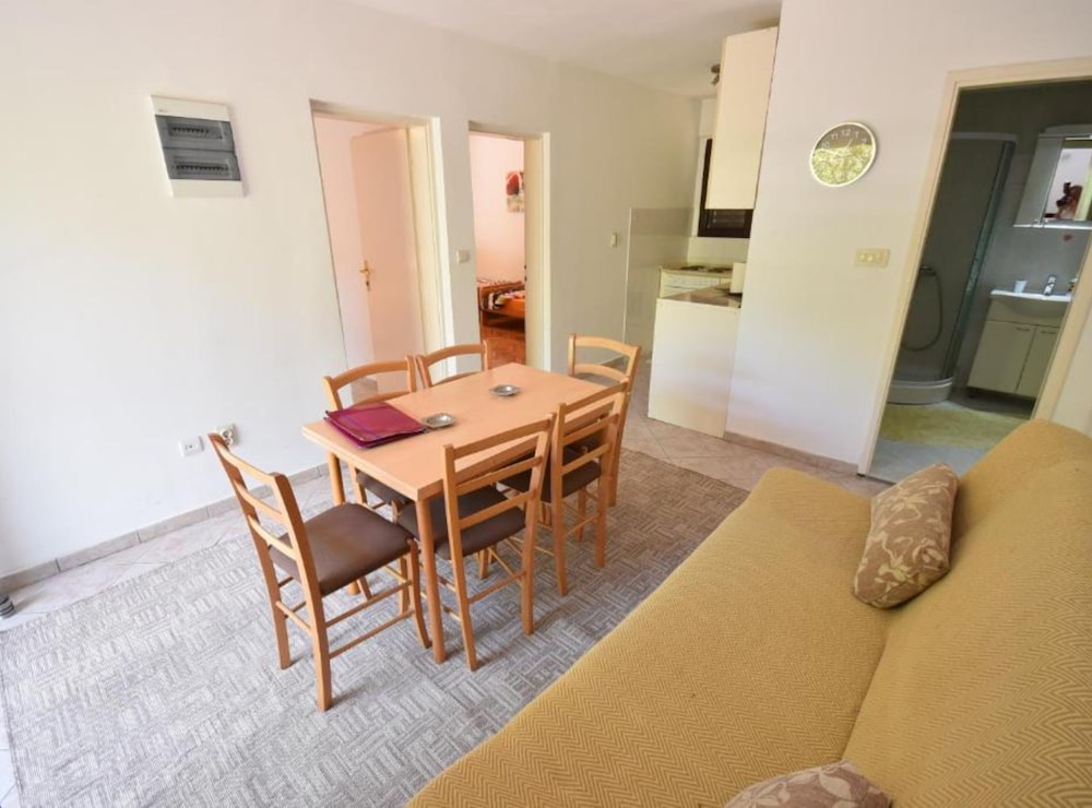 Cozy Igalo Retreat Ideal for Families