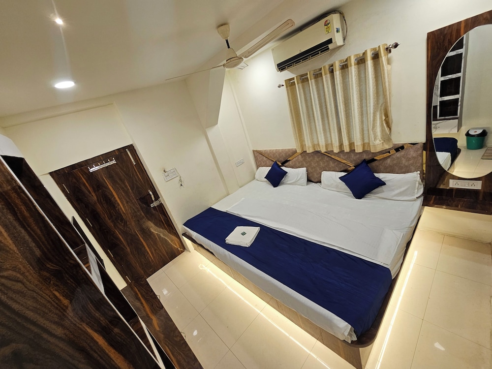 Hotel Aagman Palace - Near Mahakal Temple