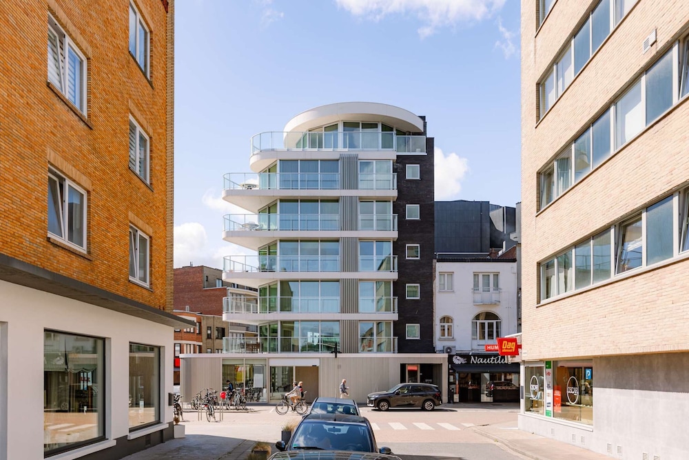 Baldus in Koksijde With 2 Bedrooms and 1 Bathrooms