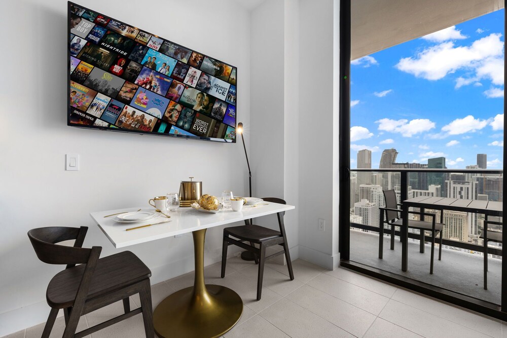 Luxury Condos in Downtown Miami