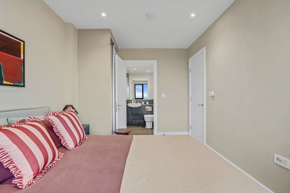 Riverstone Heights