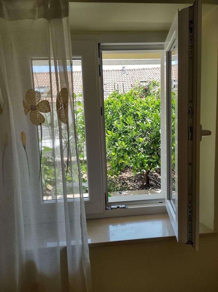 Anna Guesthouse