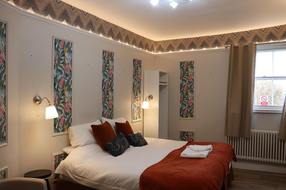 Rooms on The Prom