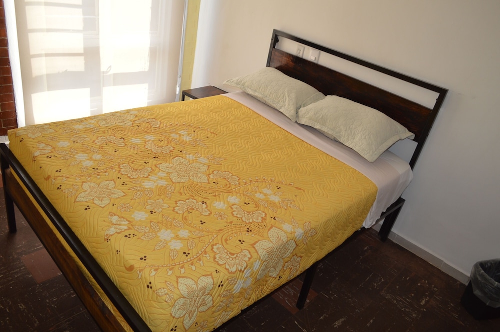 De Los Reyes Hostal photo 4