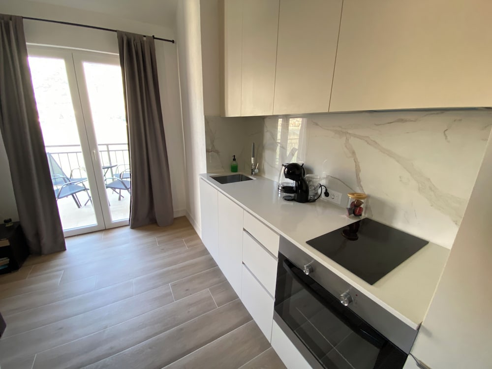 HOUSE 44 Apartments