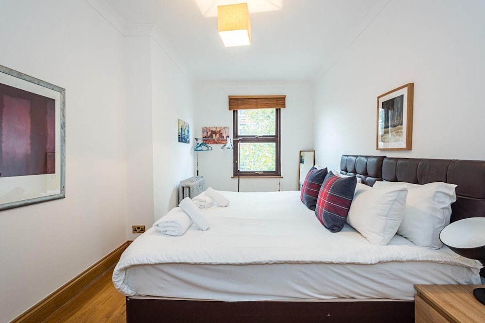 London 2 Bed Apartment With Free Wifi