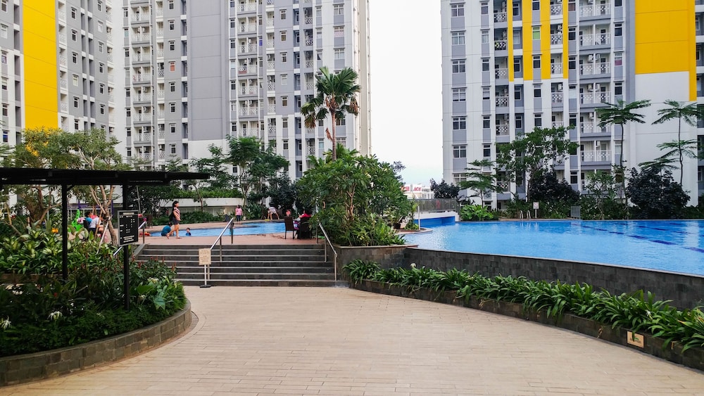 2BR + Sofa Bed The Springlake Summarecon Bekasi Apartment, เบคาซี - 14