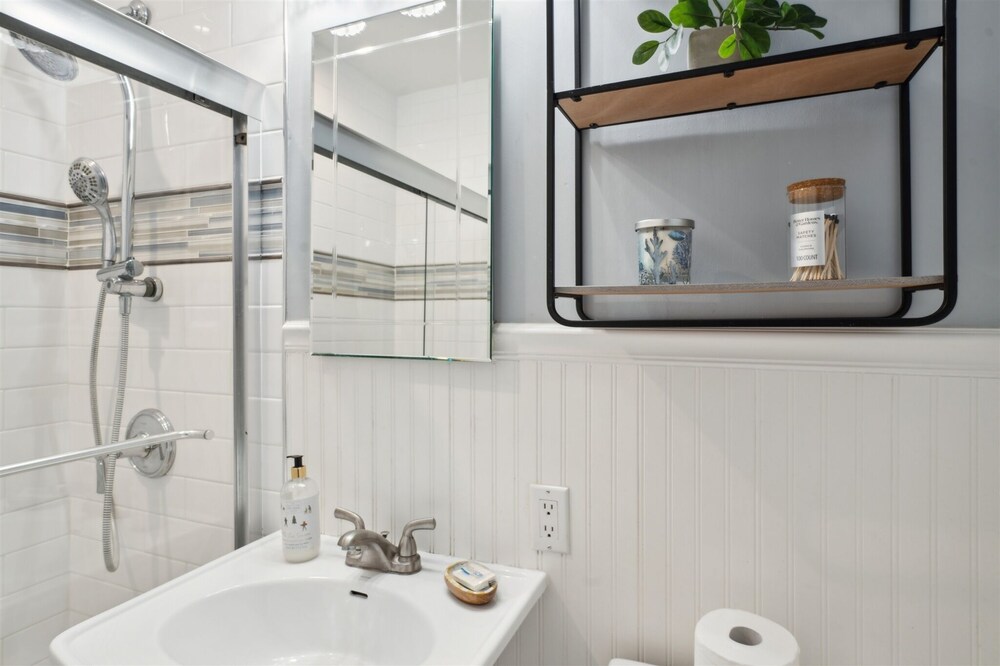 4980 Sandyland Road #215 1 Bedroom Condo