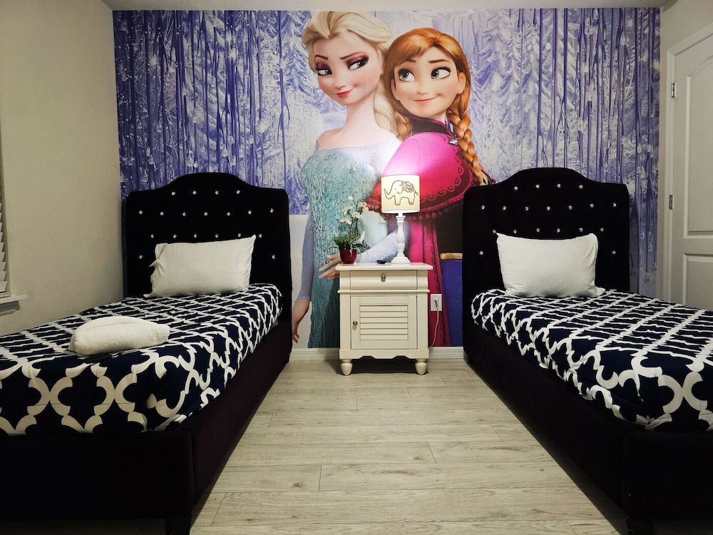 Shv1205ha - 8 Bedroom Villa In Windsor At Westside, Sleeps Up To 18, Just 7 Miles To Disney - Image 5