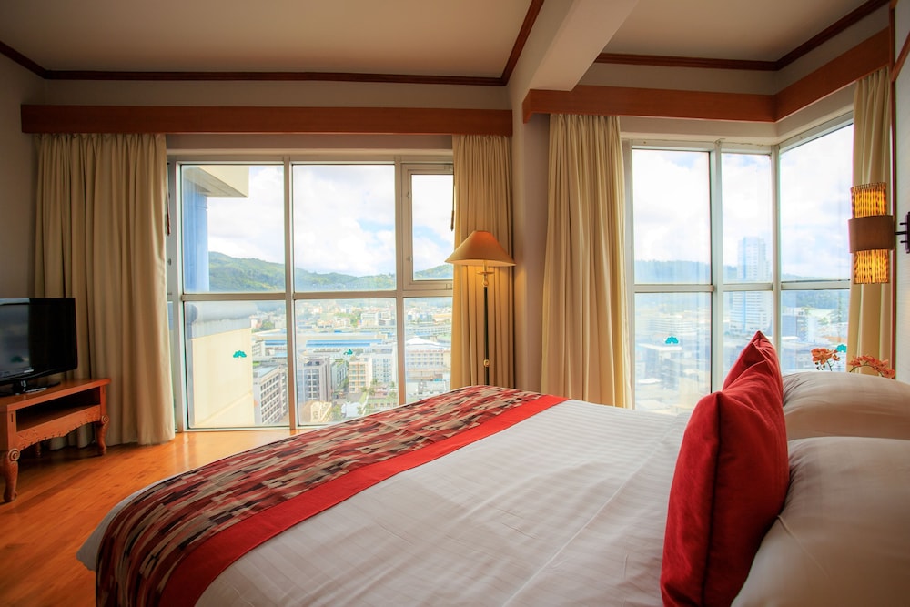 The Royal Paradise Hotel & Spa — photo 32