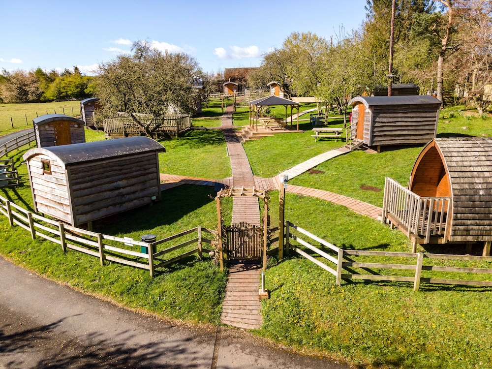 Orchard Hideaways