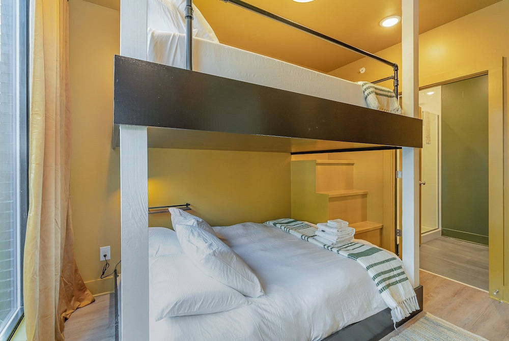 Luxe-rooftop Echo-private Deck-4 Mins Broadway