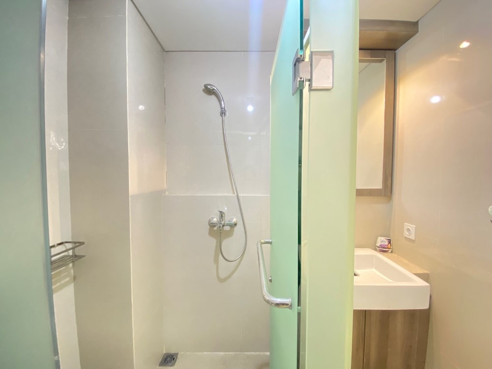 Luxurious 1Br Apartment At Landmark Residence Bandung