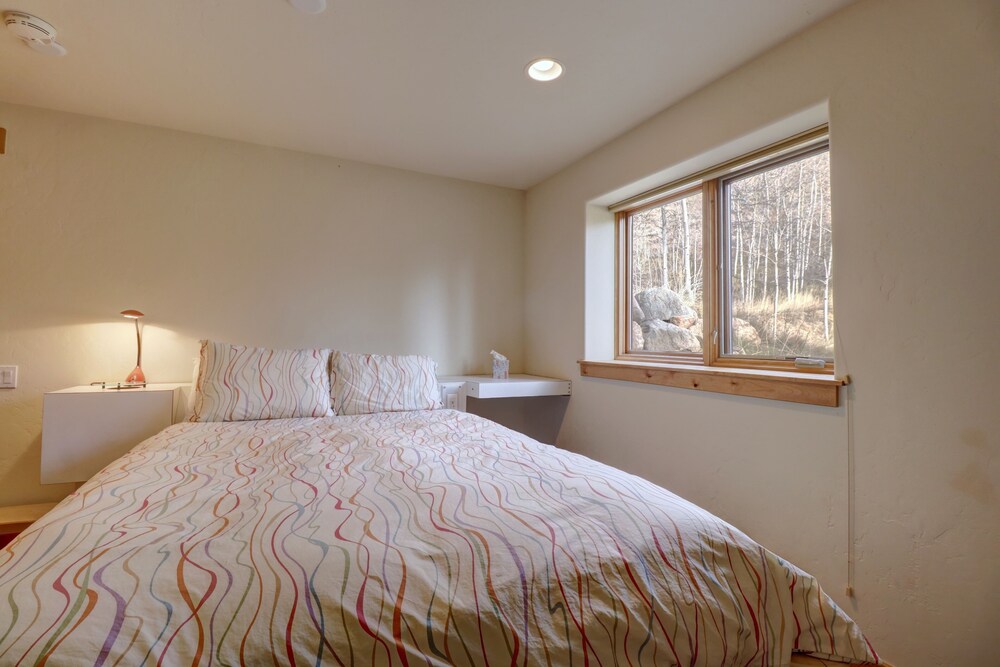 11 Stormwatch Circle 4br 3.5ba 4 Bedroom Home