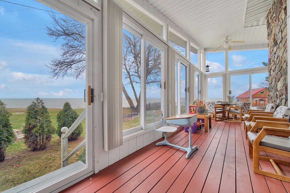 Private Beach & Sauna: Lakefront Deckerville Home!