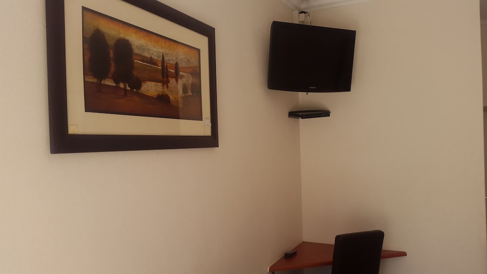 Ikaze Guest Lodge