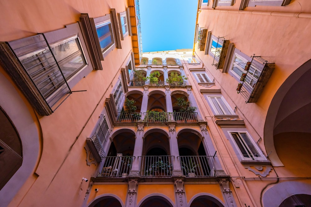 Palazzo Loffredo by Napoliapartments
