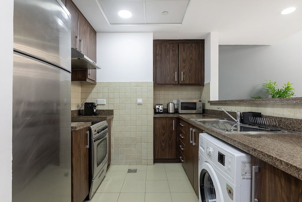 apartment executive tower