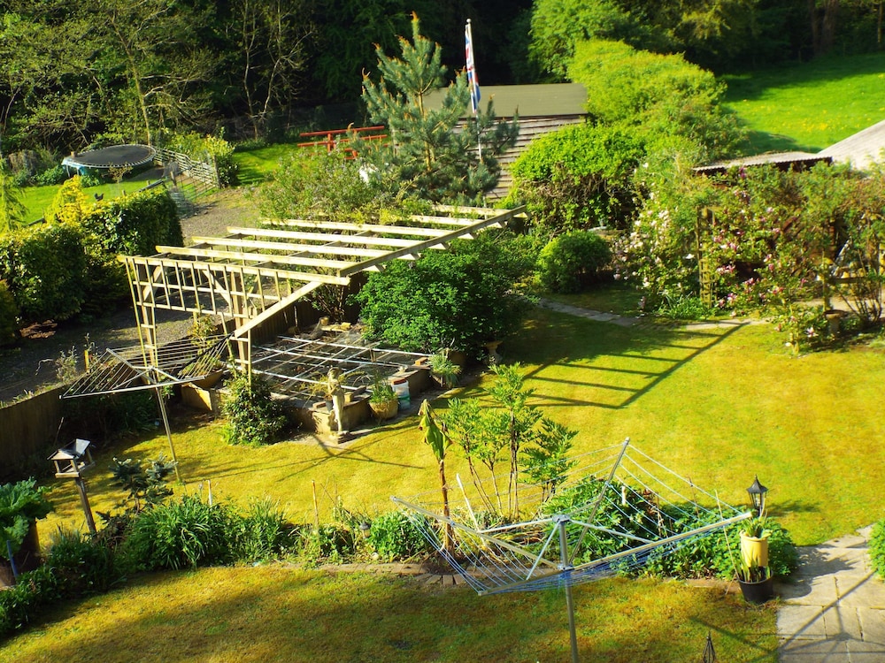 Meadowbrook Cottage B&B