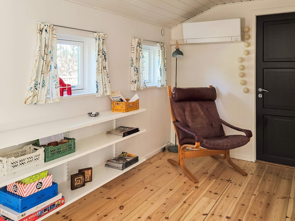 6 Person Holiday Home in Thisted