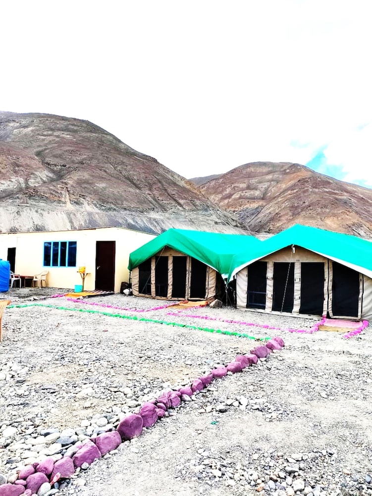 TIH Pangong Delight Camps and Cottages