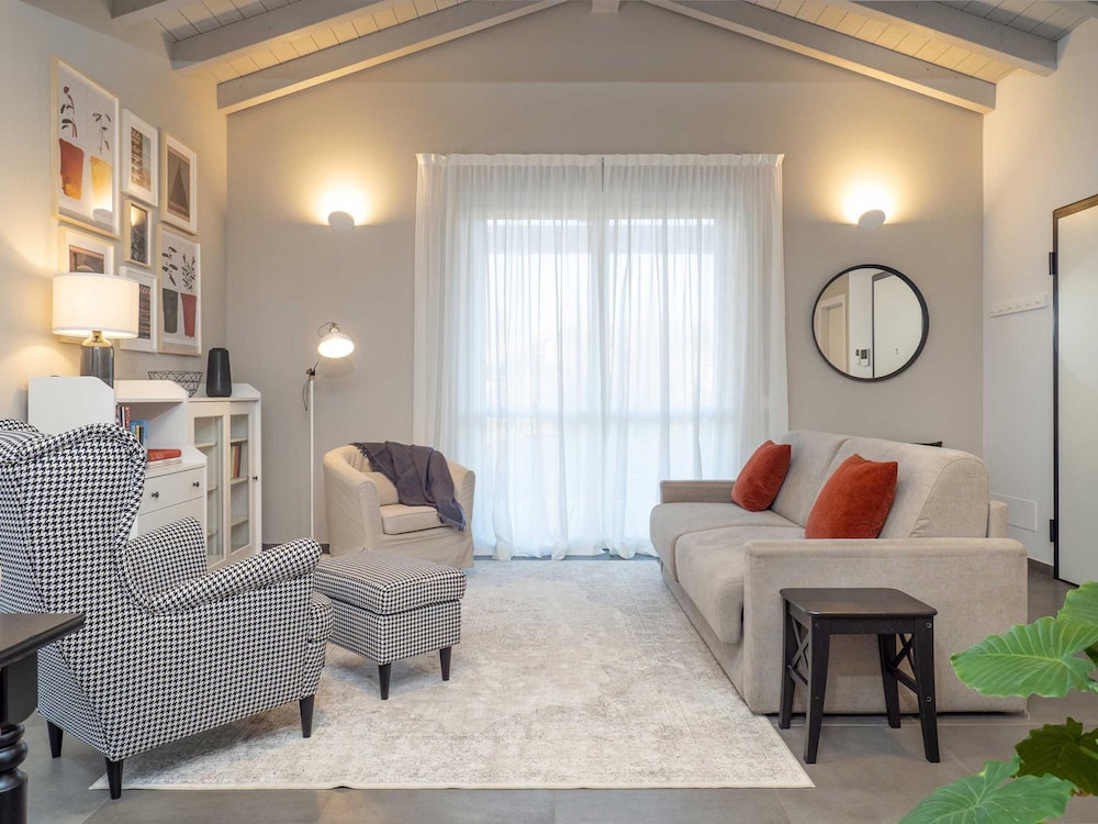 Green Lodge - Villa Bianca