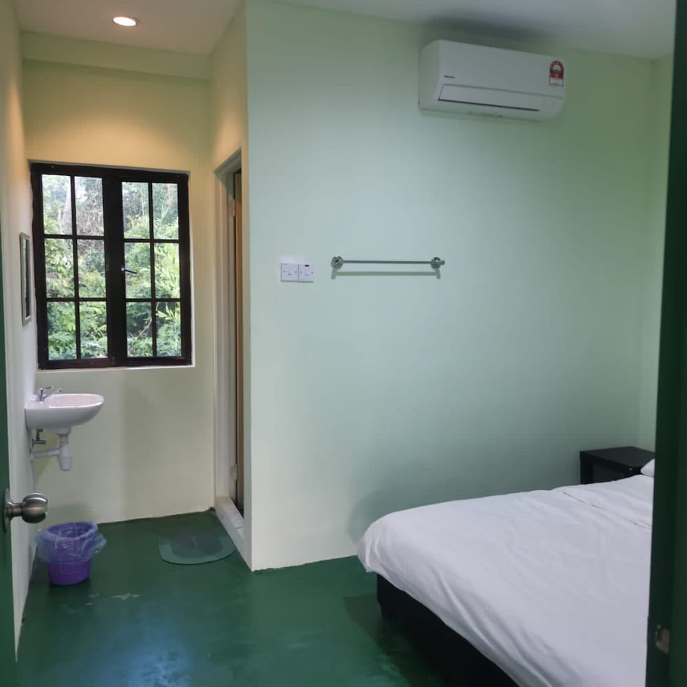 Audi Guest House