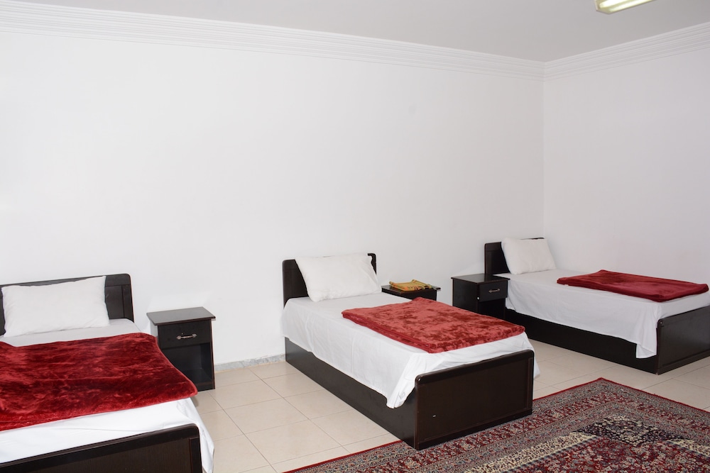 Al Eairy Furnished Apt Al Madinah 3