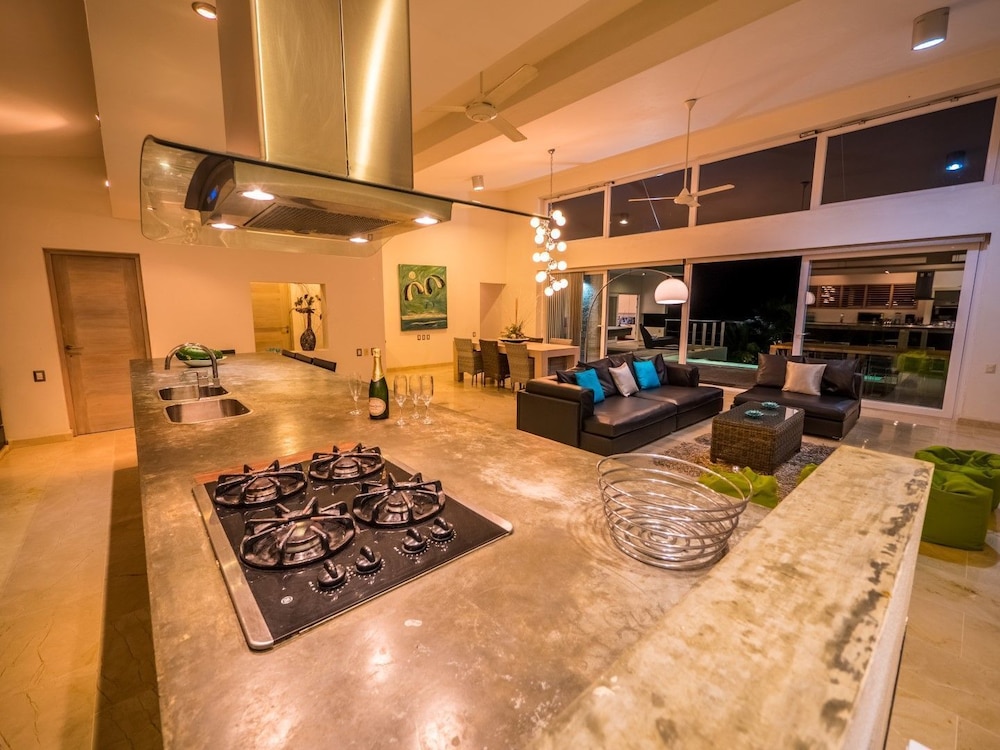 Villas Agua Dulce