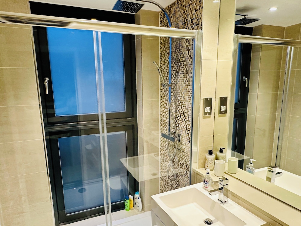 Eurostar Comfort Inn Studio Apartments
