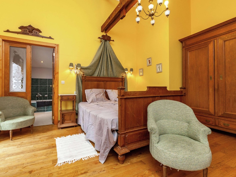 Holiday Home in Saint-hubert With Sauna view 2