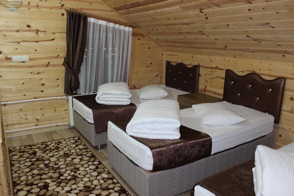 Uzungol Bungalow House view 3