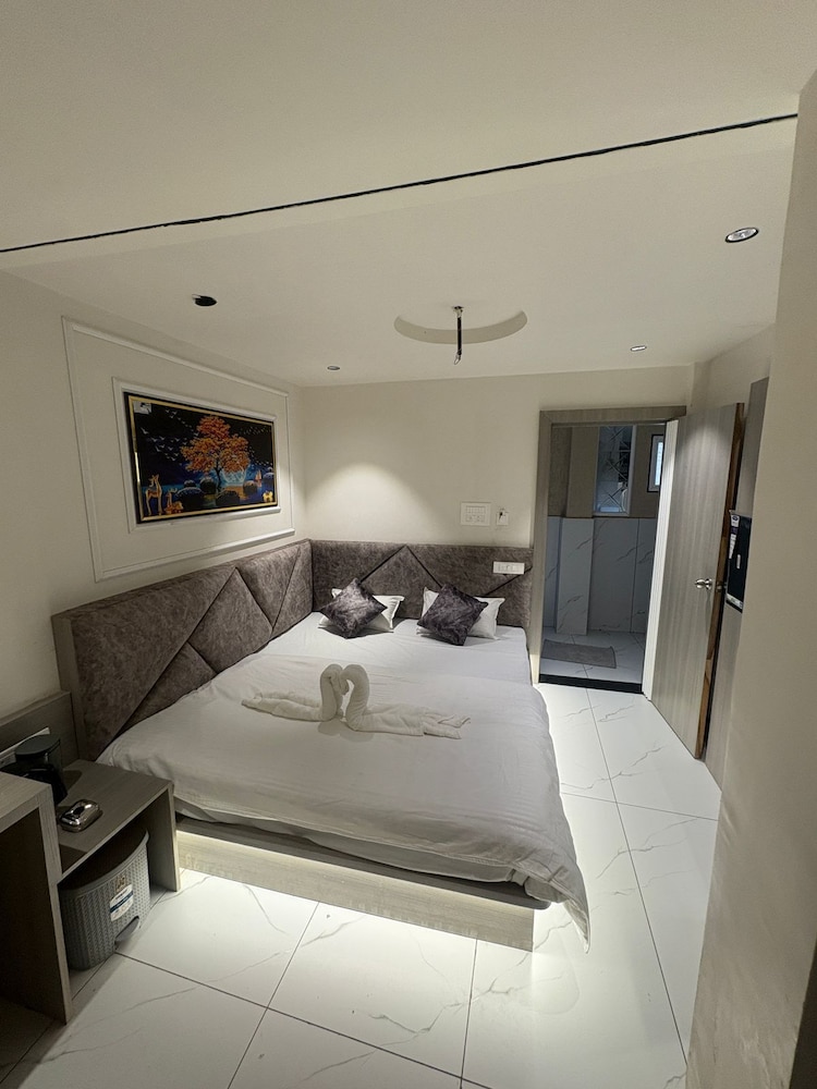 Hotel Shivarth Palace
