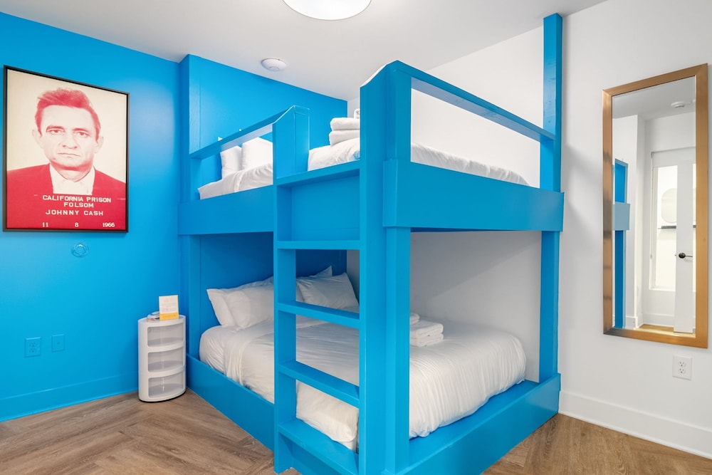 The Carter 506 by Avantstay Mins to Downtown