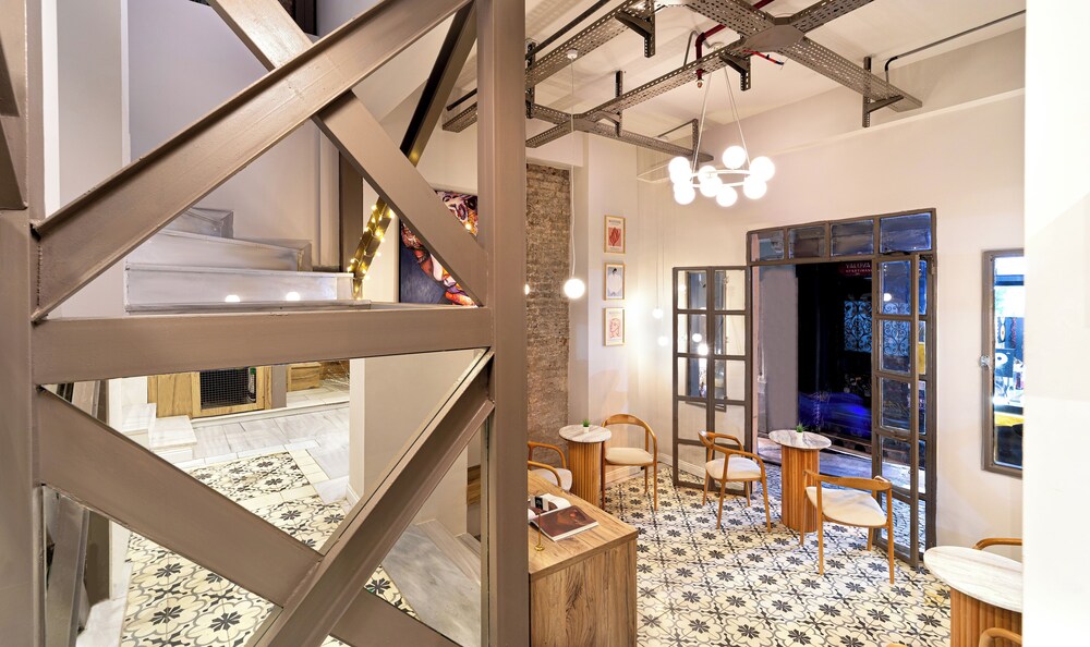 Sanatlar Oteli Galata - Image 94