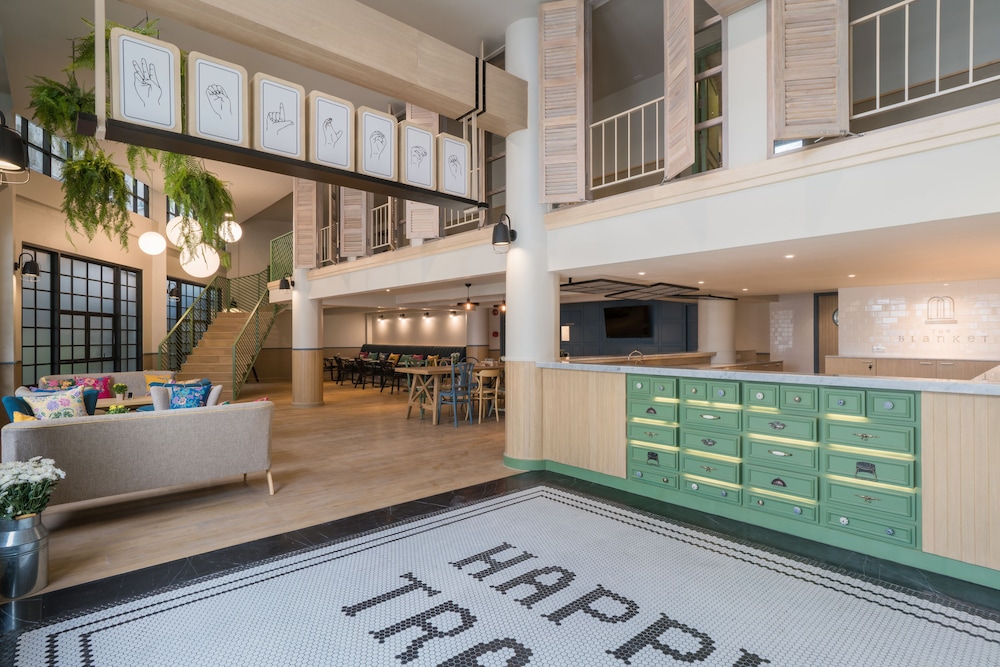 Hotel The Blanket Hotel - Image 1