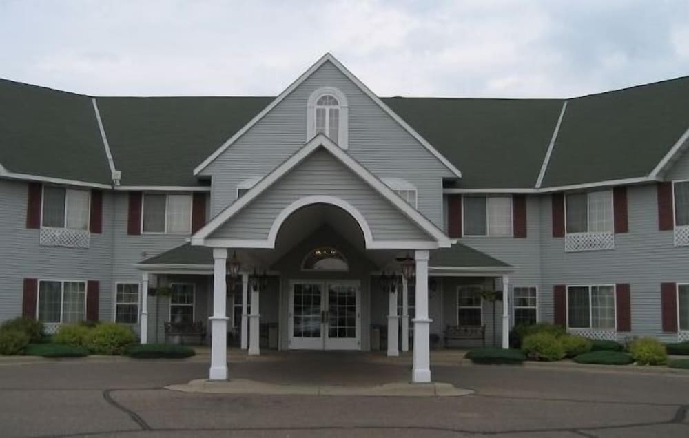 Crossings by GrandStay Inn and Suites view 2