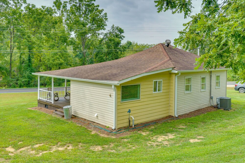 Blairsville Beauty Near Hiking Trails & Vineyards! view 3