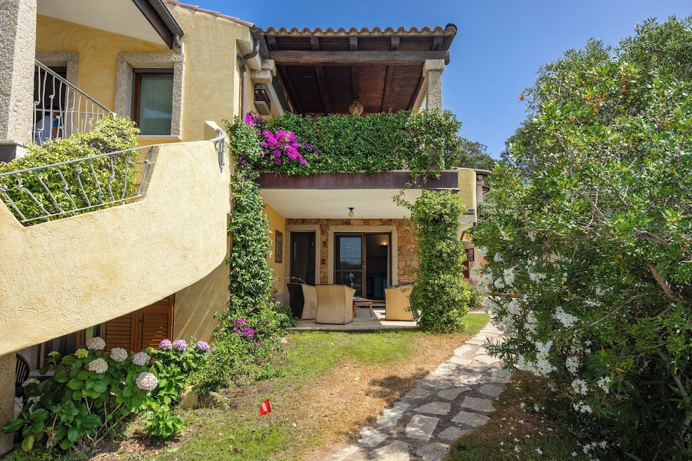 S è - Beach Rooms LE