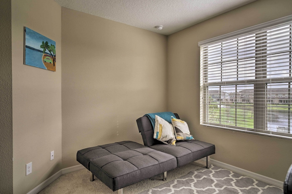 4 Mi to Dtwn: Home w/ Pool Access in Sanford