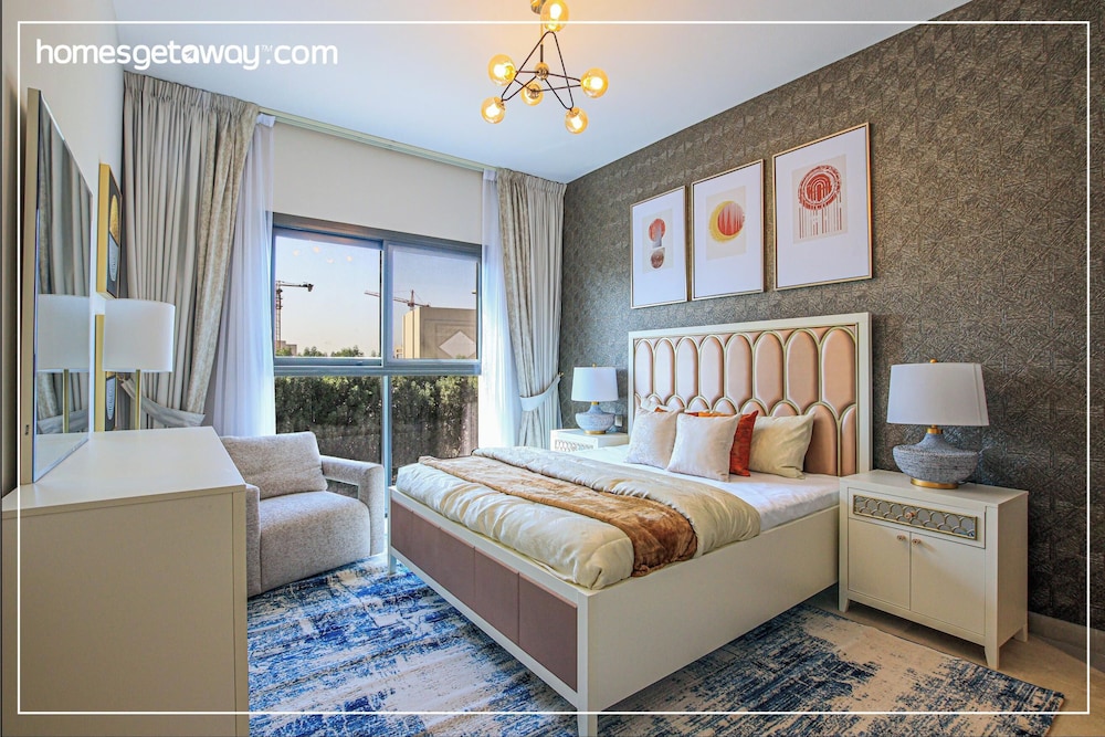Luxurious 2BR Maids Eleganz Apt